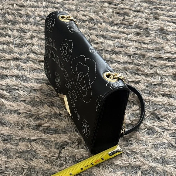 Karl Lagerfeld Luxury Black Floral Shoulder Bag with Gold Hardware - Picture 4 of 14